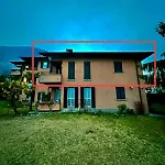 Beautiful On - Private Parking Daire Mezzegra