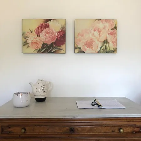 Beautiful On - Private Parking Appartement *