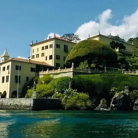 Beautiful On - Private Parking Daire Mezzegra