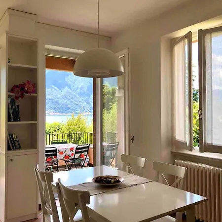 Stunning Renovated Flat On With Parking Апартаменты